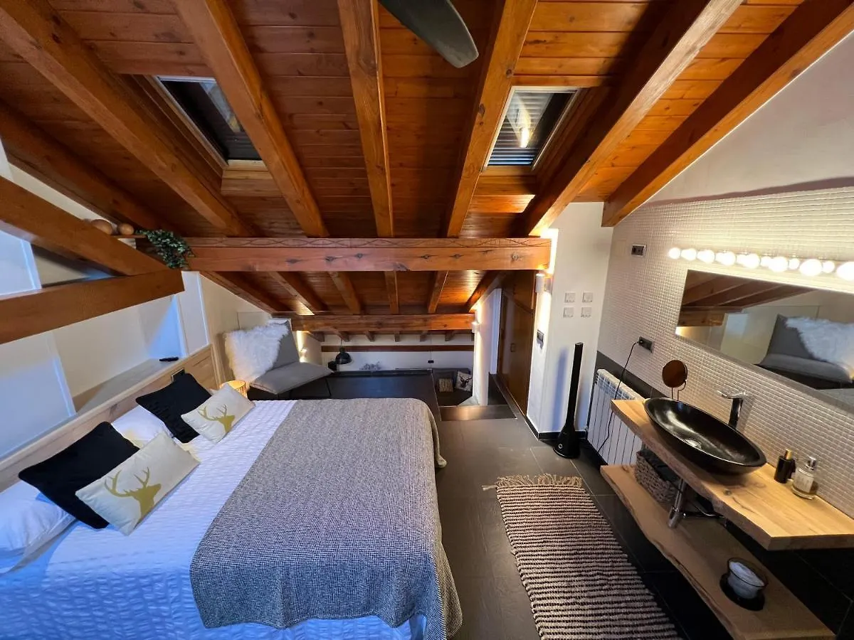 Apartamento Lo Attic de Sort